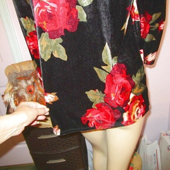 NWT White Stag VELVET Blouse Size M TUNIC Top 3/4 SLEEVE Velour FLORAL Oversized - Picture 9 of 9